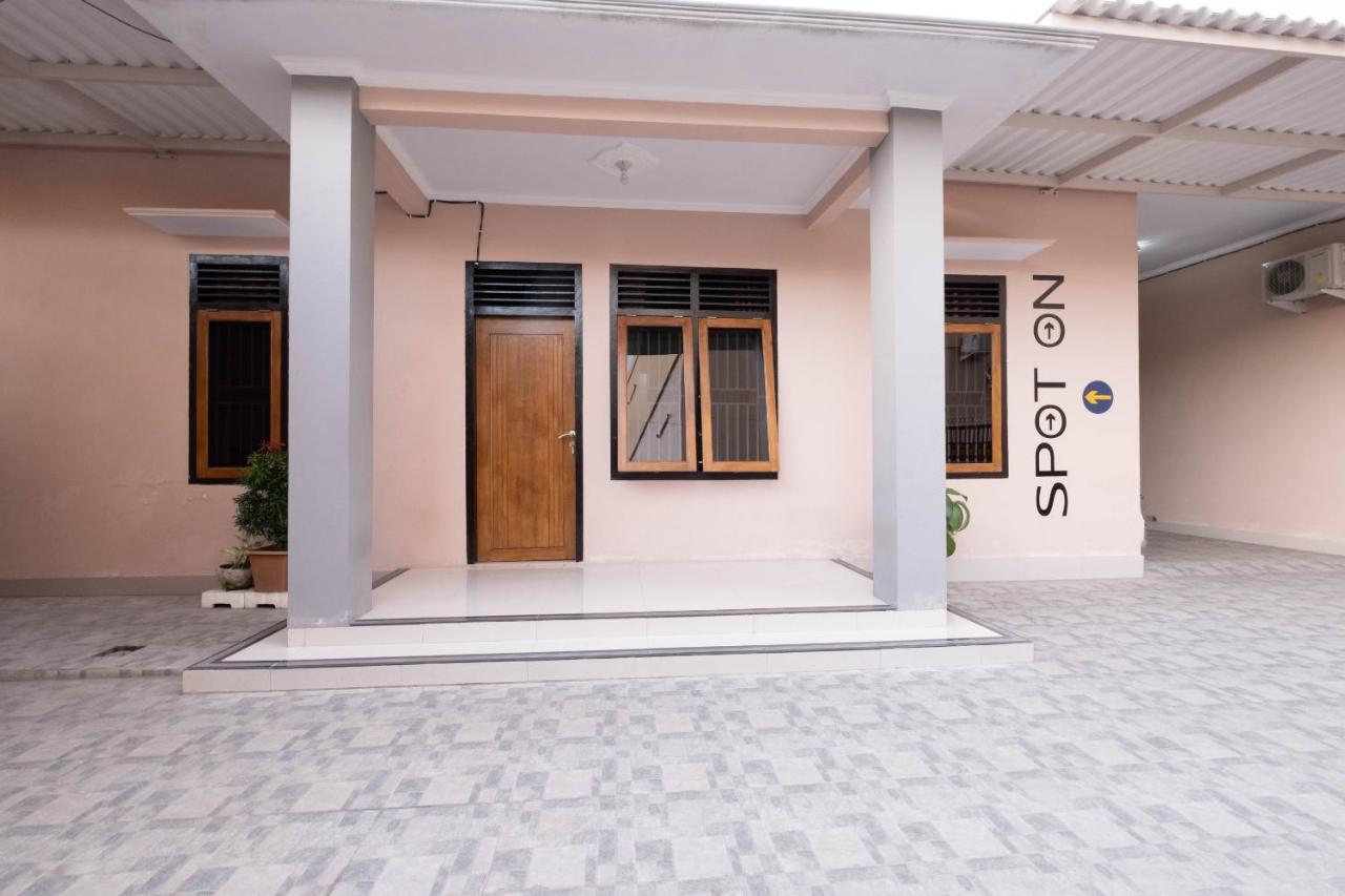 Spot On 1784 Tnc Residence Syariah Ματαράμ Εξωτερικό φωτογραφία